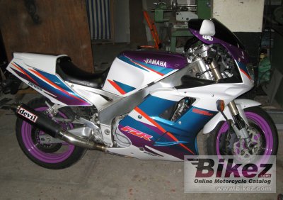 1995 Yamaha FZR 1000 photo